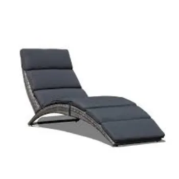  Armrest Folding Lounge Chair