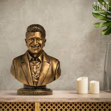 Puneeth Rajkumar Bronze Statue 