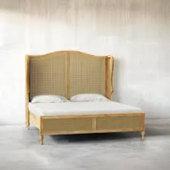  Cane Bed
