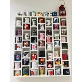  Cup Display