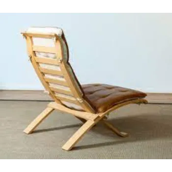  Folding Lounge Chair