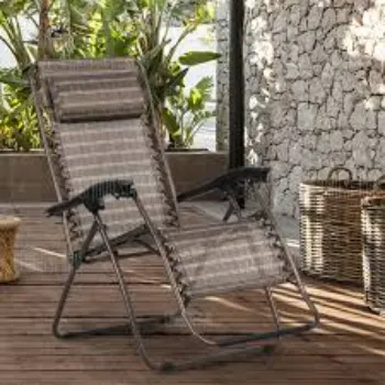 Folding Lounge Chair