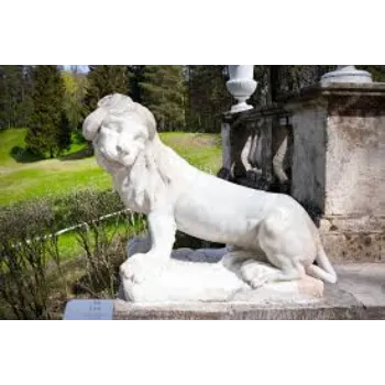 White Marble Lion Statue 