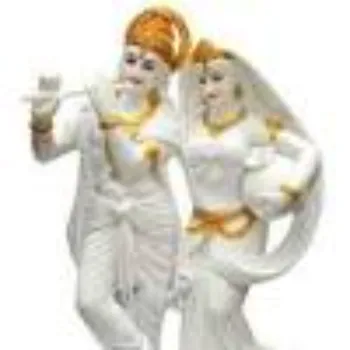 Radha Krishna Statue