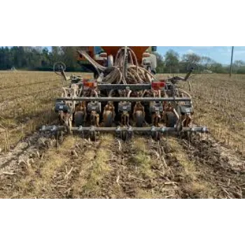  Strip Till Planter Machine