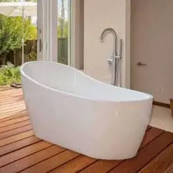 White, Acrylic Bathtub