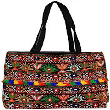 Spotless Alluring Women Bags