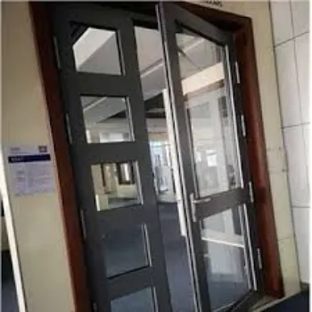  Aluminum Casement Door