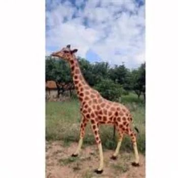 Northern giraffe Statue