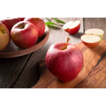 Common Fresh Apple
