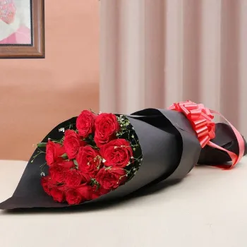 Red Rose Paper Bouquet
