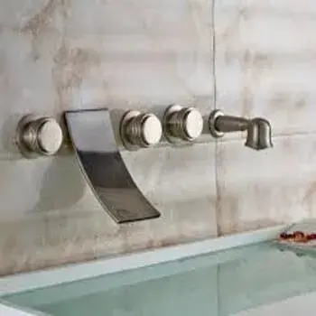 Bend Design, Bathtub Faucet