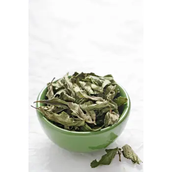 Natural Bay Leaf