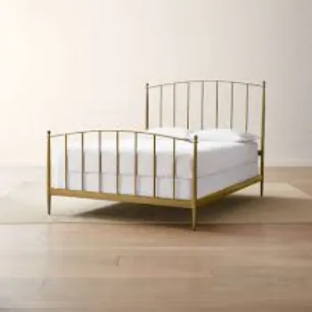Fine Finishing Brass Bed