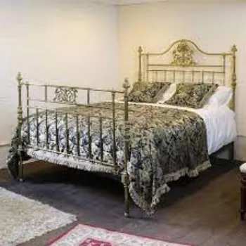 Long Lasting Brass Bed