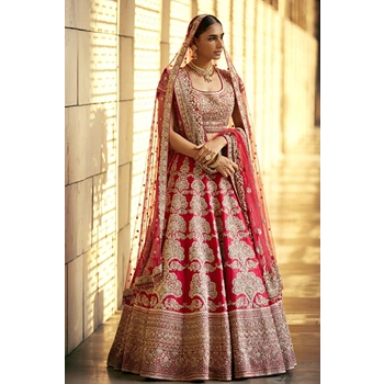 Awesome & Gorgeous Looks Bridal Lehenga