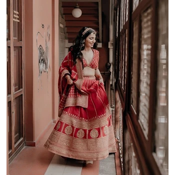 Fashionable Bridal Lehenga