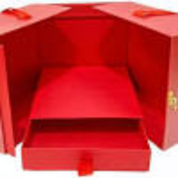 Gold Leaf Papers Cake Box
