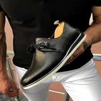 Voguish Black Casual Shoes For Men