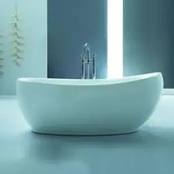 Polished, Ceramic Bath Tub