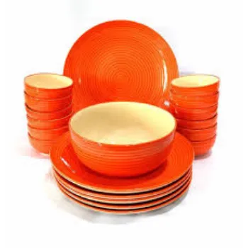 Shiny Finish Ceramic Dinner Set