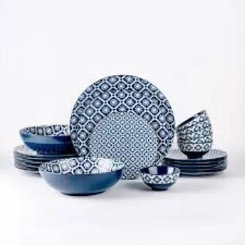 Attractive Look Ceramic Dinner Set