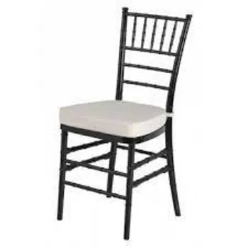 Easy To Place Chiavari Chair