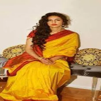 Attractive Designed Classic Ladies Sarees