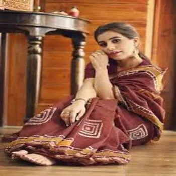 Fashionista Classic Ladies Sarees 