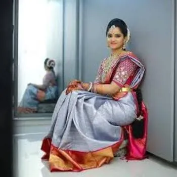 Classic Style Ladies Sarees
