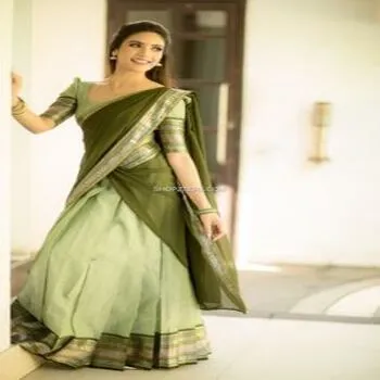 Classic Sarees For Women 