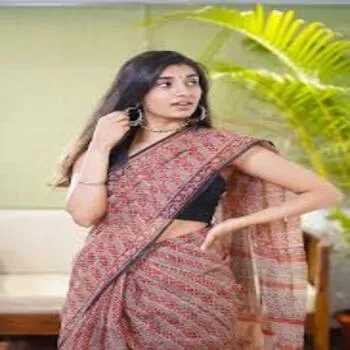 Classic Ladies Saree For Casual Use