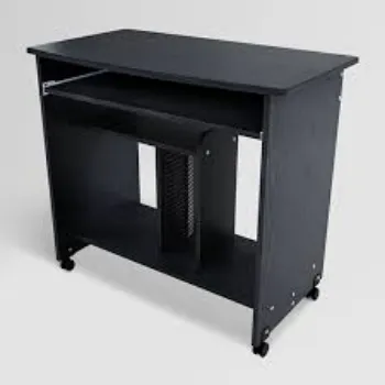 Plain Computer Table