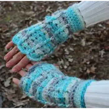 Fancy Crochet Gloves