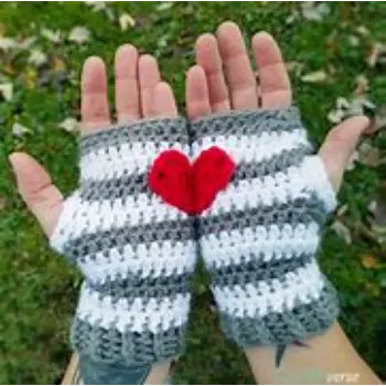 Latest Crochet Gloves