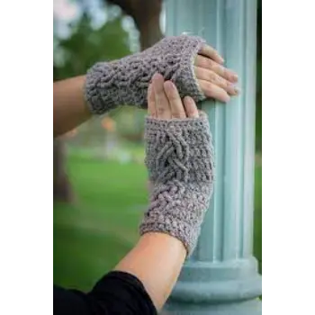 Fancy Crochet Gloves