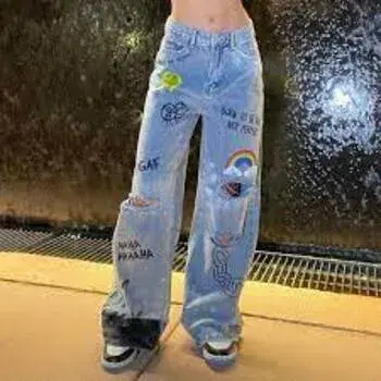 Beautiful Designed Oversized Jeans 