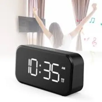  Plumeet Digital Table Clock