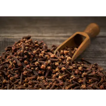 Fresh Dry Cloves