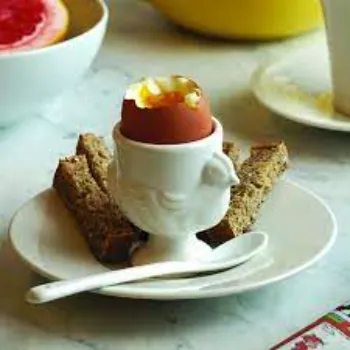 Magnifico Egg Cup