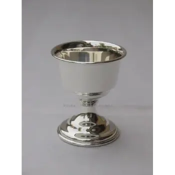 Perfect Design Egg Cup