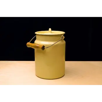 Easy To Carry Enamelware