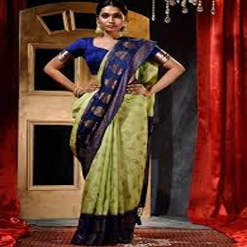 Alluring Ethnic Woven Saree