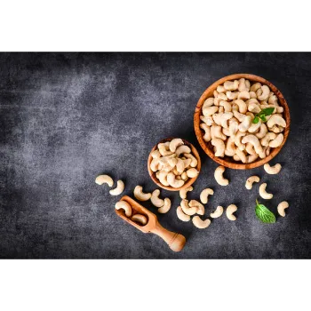 Natural Floured Cashew