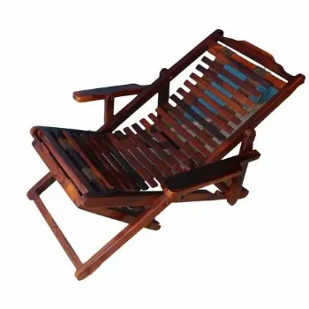 Wooden Folding Lounge Chair