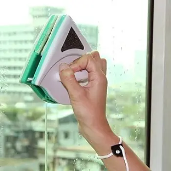 Common Glass Duster Cleaner