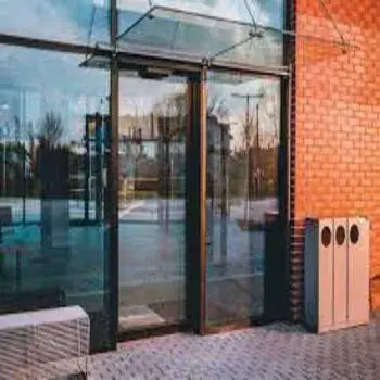 Glazed Door