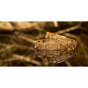 Swades Gold Bangles