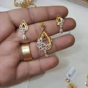 High Standard Imitation Pendant