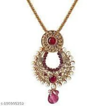 Swades Imitation Pendant
